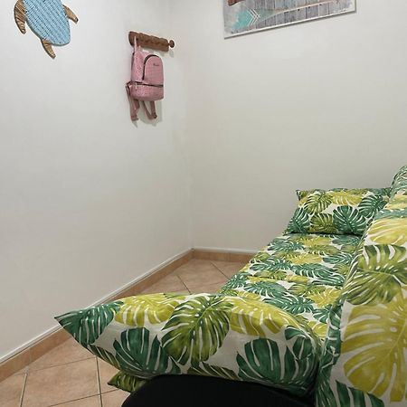 Appartamento Al Centro Di Ustica Isola di Ustica Ngoại thất bức ảnh