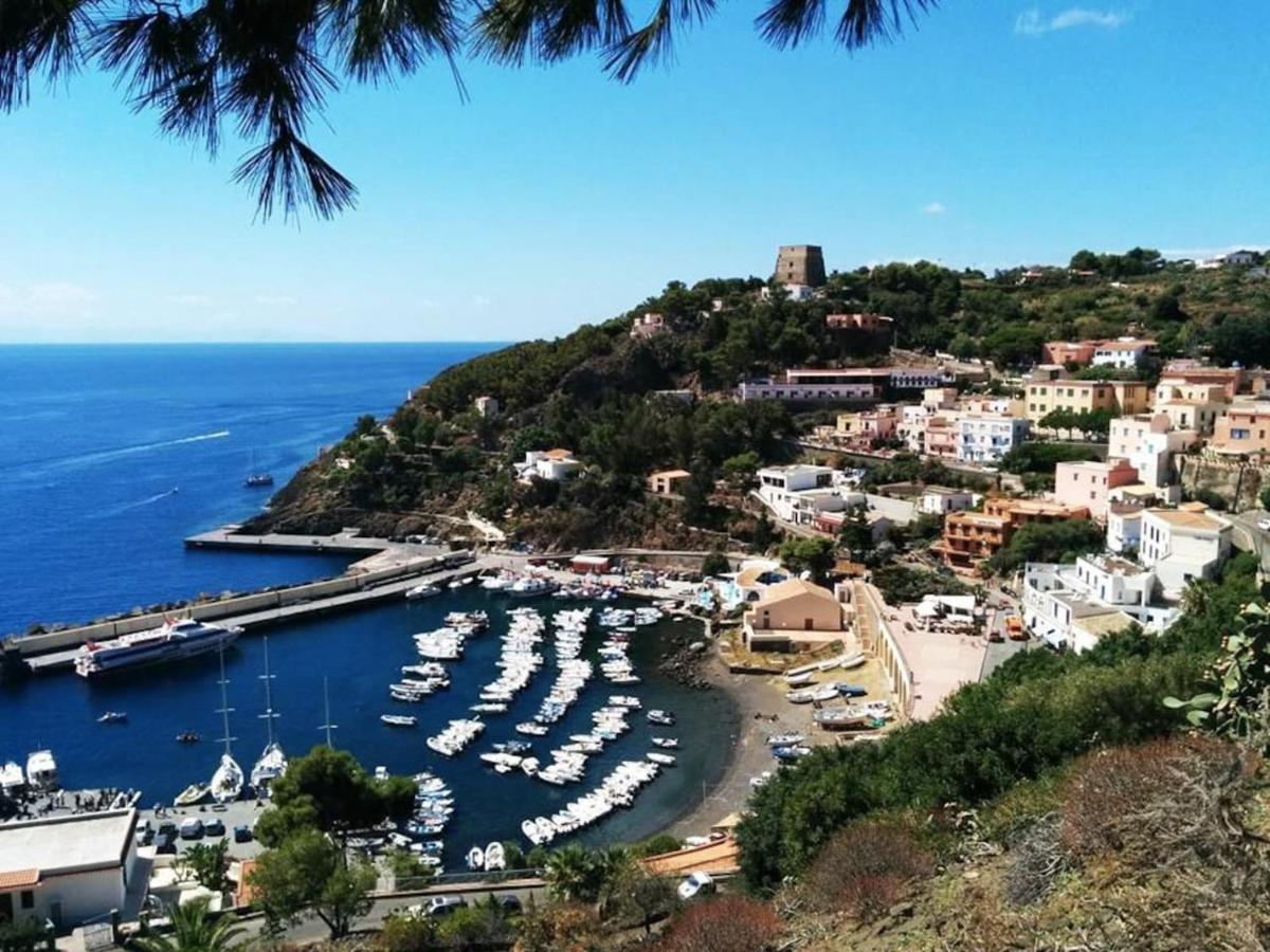 Appartamento Al Centro Di Ustica Isola di Ustica Ngoại thất bức ảnh