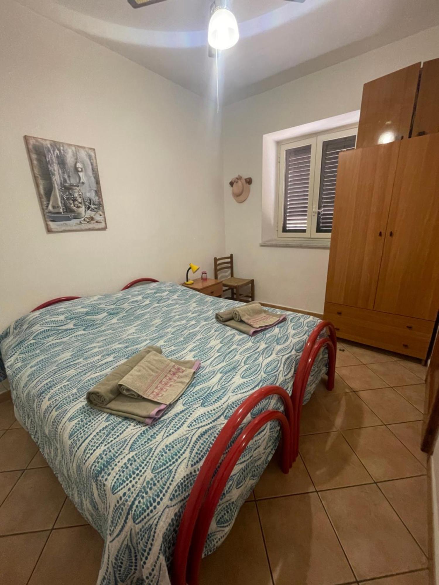 Appartamento Al Centro Di Ustica Isola di Ustica Ngoại thất bức ảnh