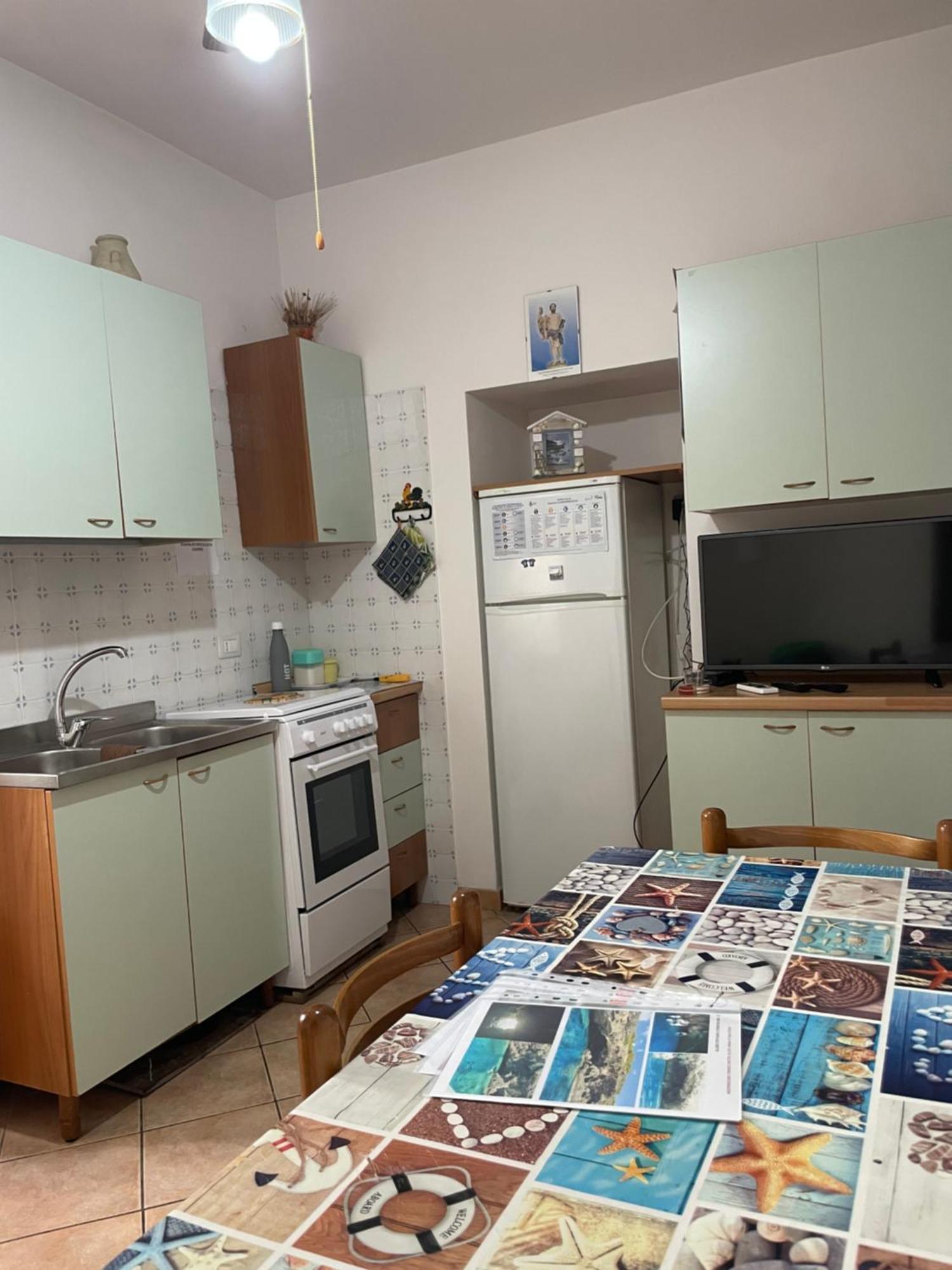 Appartamento Al Centro Di Ustica Isola di Ustica Ngoại thất bức ảnh